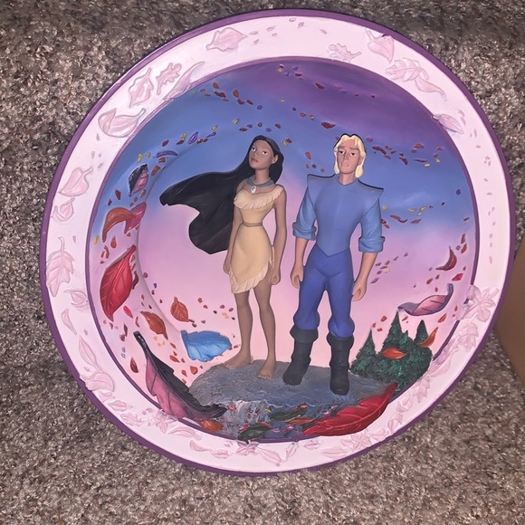 Pocahontas Colors Of The Wind Limited Edition Collectible 3D Relief Plate Disney - Picture 2 of 6